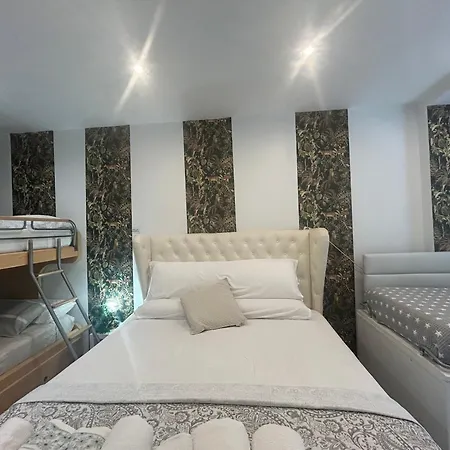 Apartament Διαμέρισμα *