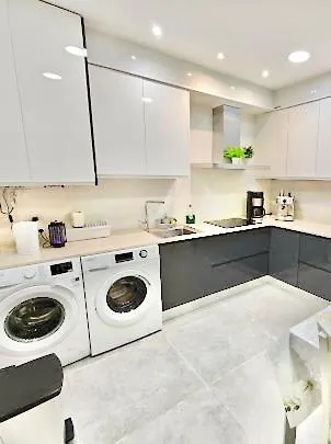 Apartament 아파트