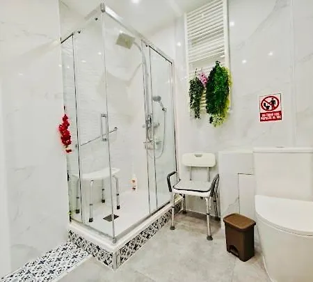 Apartament *