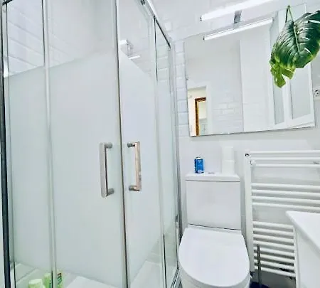 Apartament *